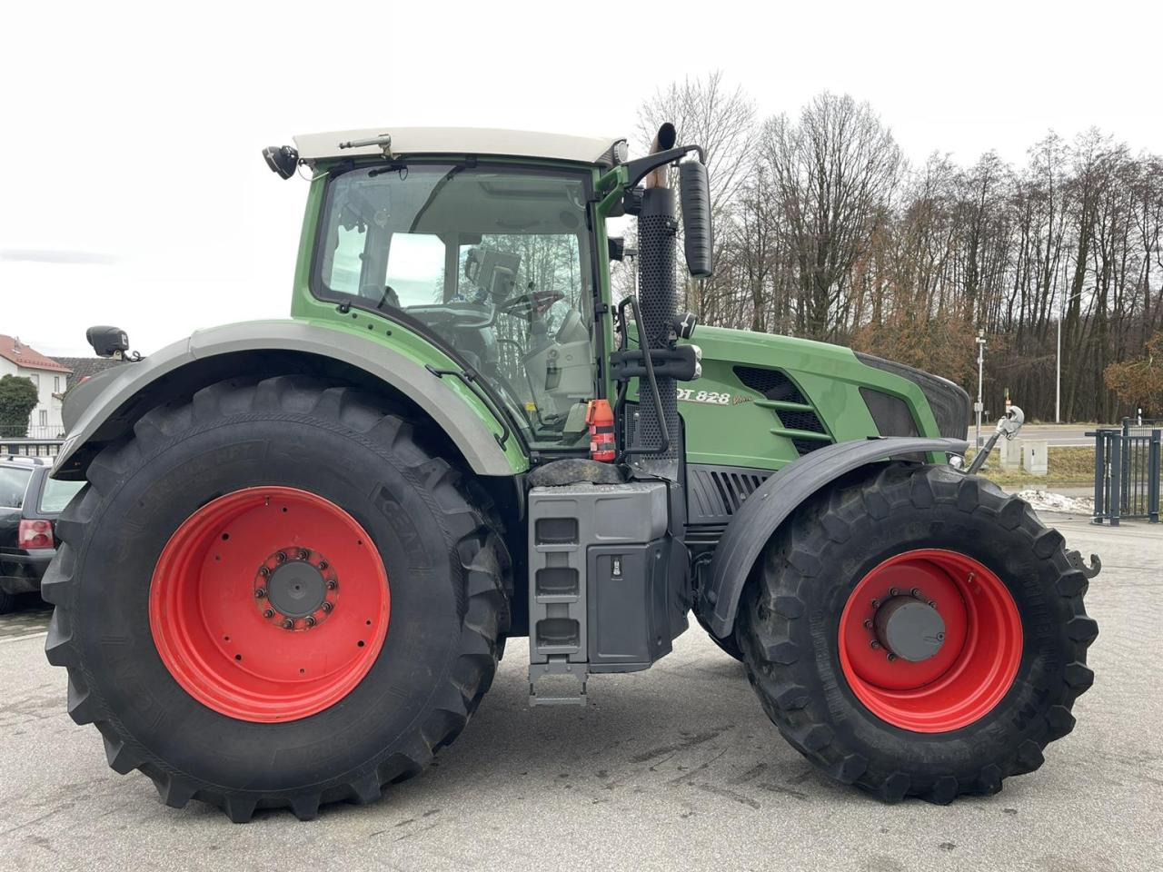 Fendt 828 Vario Profi Plus, GPS, FZW, 5DW, Baujahr 2014 - Máy cày: hình 5 Fendt 828 Vario Profi Plus, GPS, FZW, 5DW, Baujahr 2014 - Máy cày: hình 5