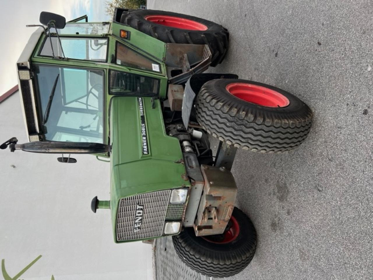 Fendt Farmer 306 LS - Máy cày: hình 2 Fendt Farmer 306 LS - Máy cày: hình 2
