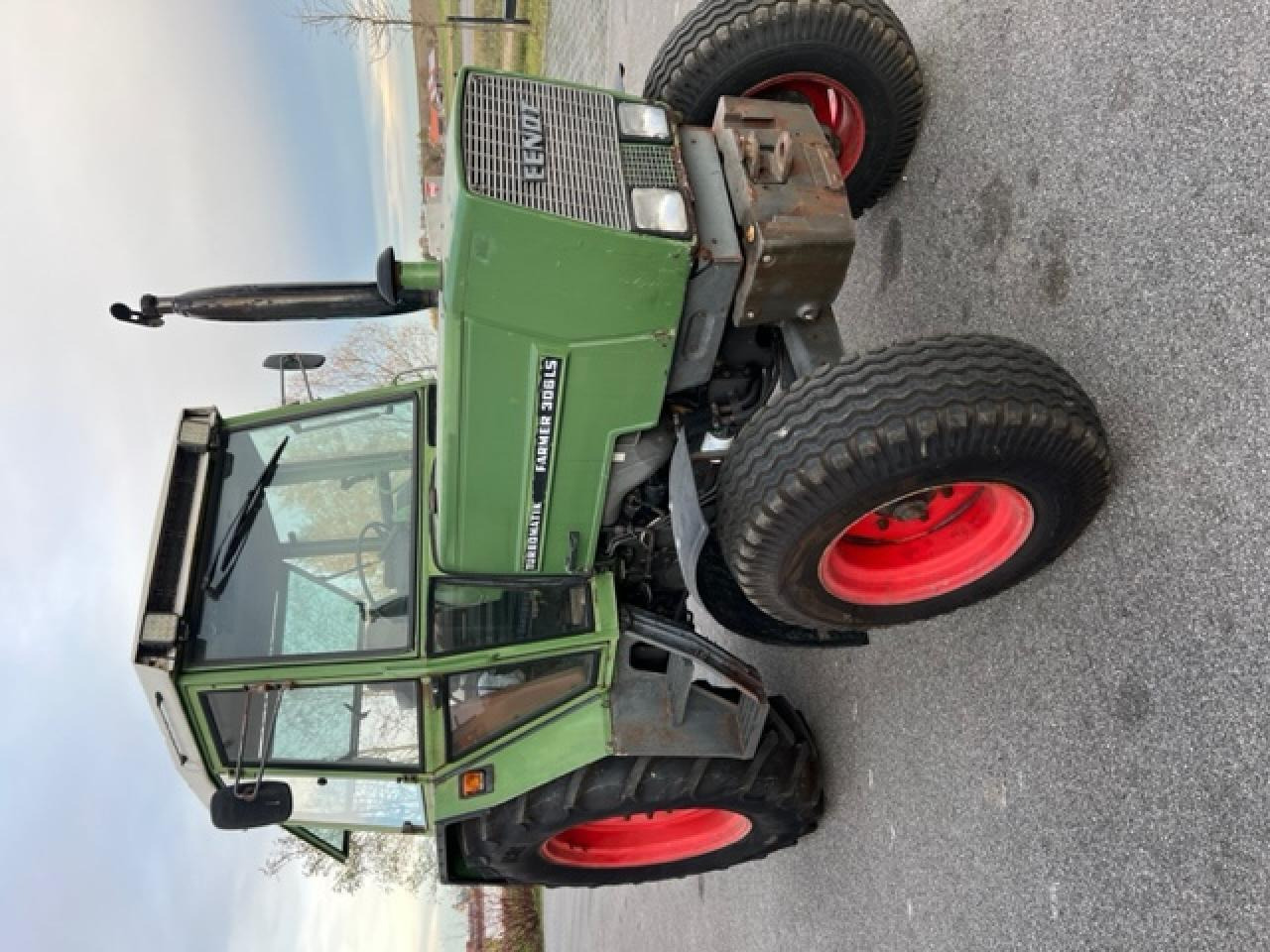 Fendt Farmer 306 LS, ca. 9516 Bh, Baujahr 1982 - Máy cày: hình 3 Fendt Farmer 306 LS, ca. 9516 Bh, Baujahr 1982 - Máy cày: hình 3