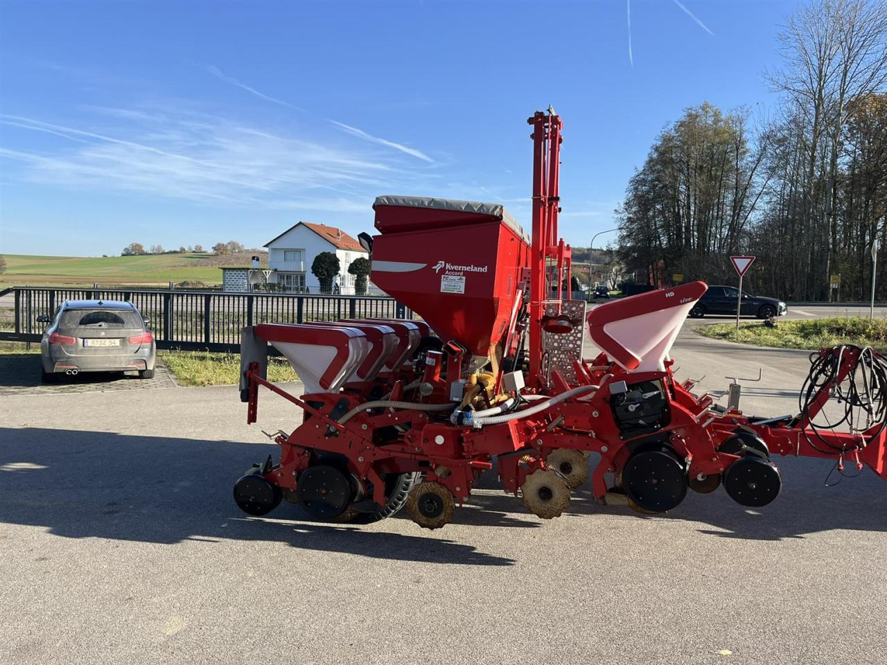 Kverneland Optima HD, e-Drive mit Section Control und Düngeeinrichtung, Baujahr 2016 - Máy gieo hạt chính xác: hình 5 Kverneland Optima HD, e-Drive mit Section Control und Düngeeinrichtung, Baujahr 2016 - Máy gieo hạt chính xác: hình 5