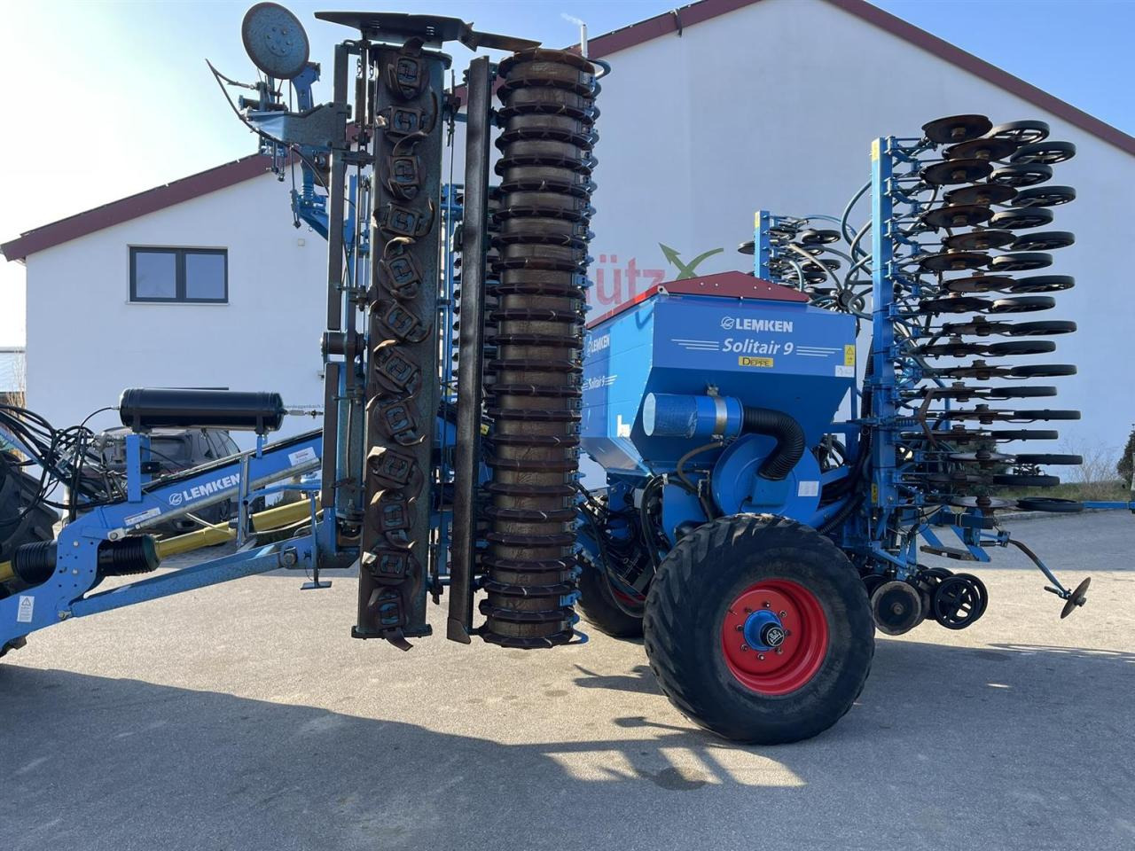 Lemken Säkombi Lemken Zirkon 10/600KA und Solitär 9 - Máy gieo hạt liên hợp: hình 2 Lemken Säkombi Lemken Zirkon 10/600KA und Solitär 9 - Máy gieo hạt liên hợp: hình 2