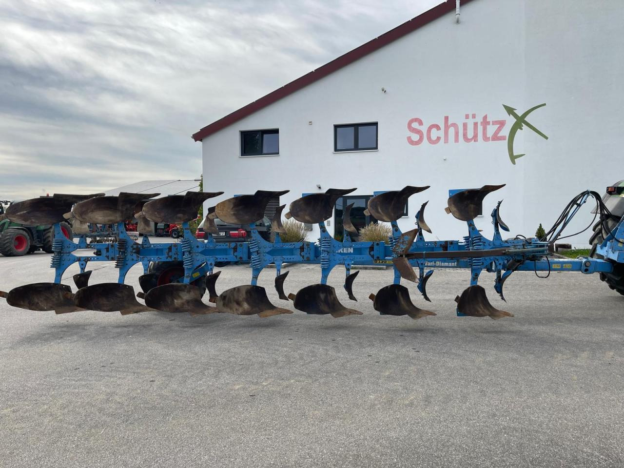Lemken Vari Diamant 9X 6/7L100 7-Schar Lemken Packerarm Plough - Cày: hình 1 Lemken Vari Diamant 9X 6/7L100 7-Schar Lemken Packerarm Plough - Cày: hình 1