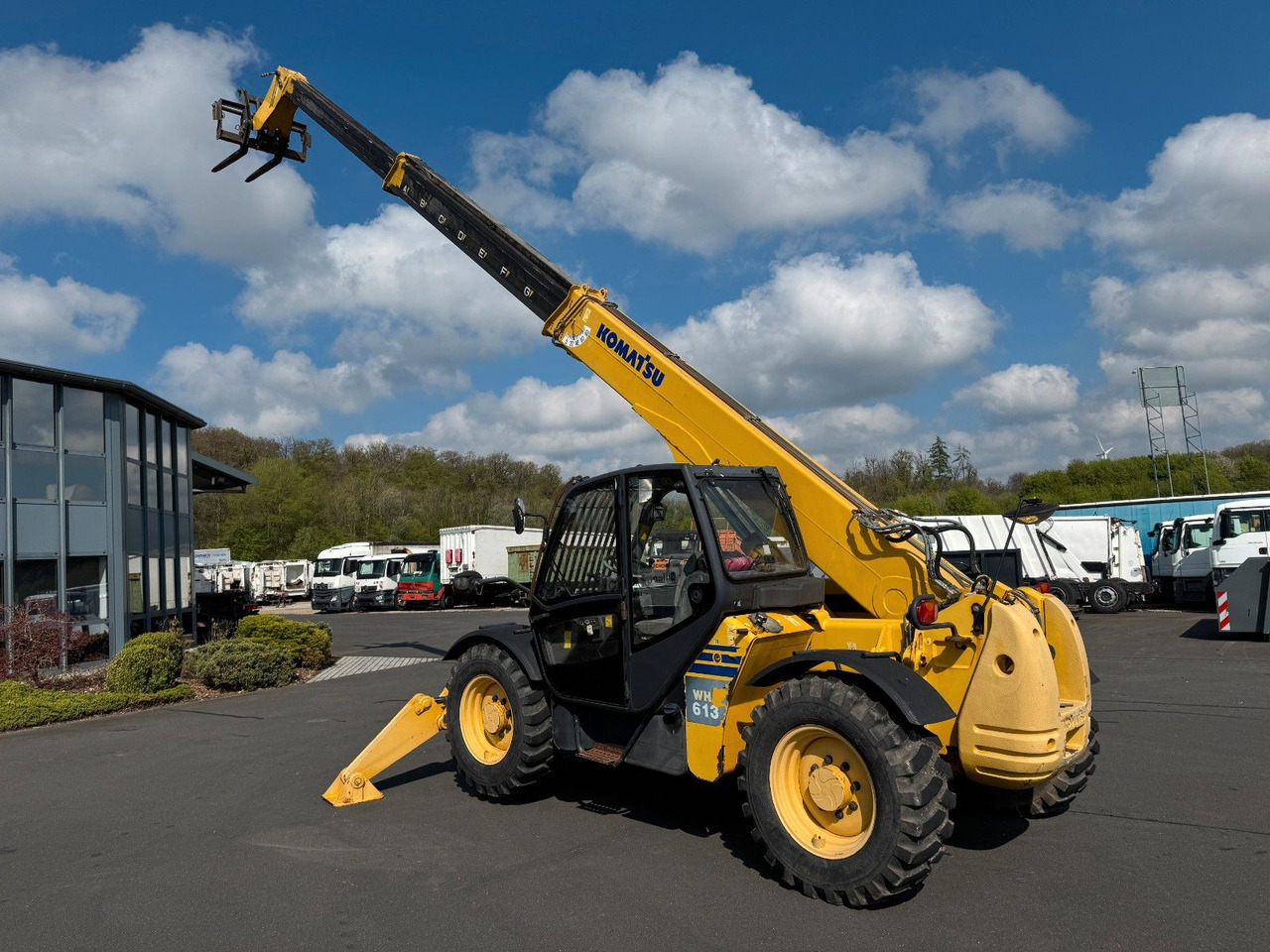 Komatsu WH 613 - Xe nhấc hình viễn vọng kính: hình 3 Komatsu WH 613 - Xe nhấc hình viễn vọng kính: hình 3