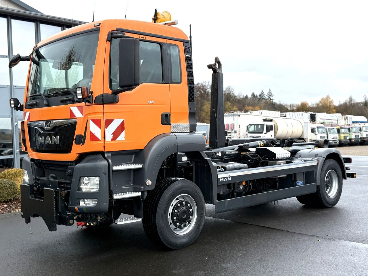 MAN TGS 18.360 4x4 Winterdienst Meiler Abrollkipper - Xe tải nâng móc: hình 3 MAN TGS 18.360 4x4 Winterdienst Meiler Abrollkipper - Xe tải nâng móc: hình 3