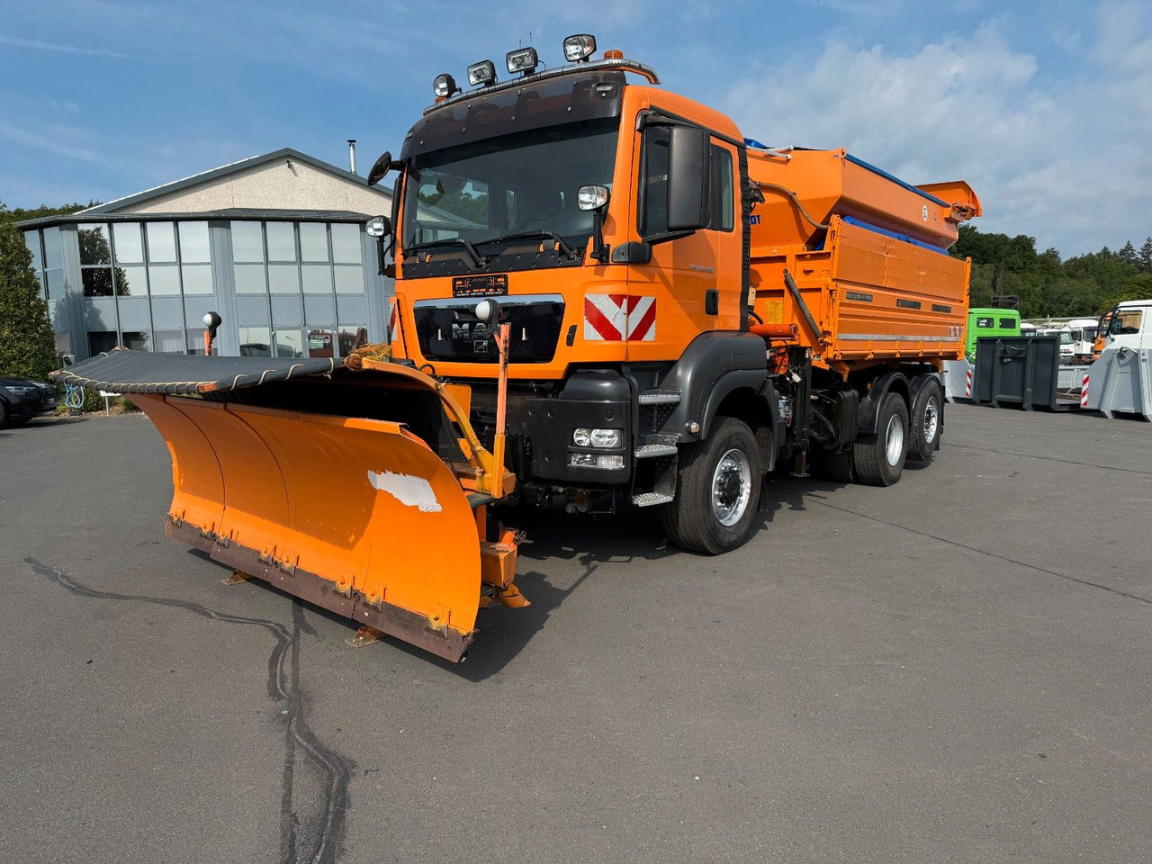 MAN TGS 28.400 6x4-4 BL Kipper / Kran / Winterdienst - Xe ben, Xe cẩu tự hành: hình 1 MAN TGS 28.400 6x4-4 BL Kipper / Kran / Winterdienst - Xe ben, Xe cẩu tự hành: hình 1