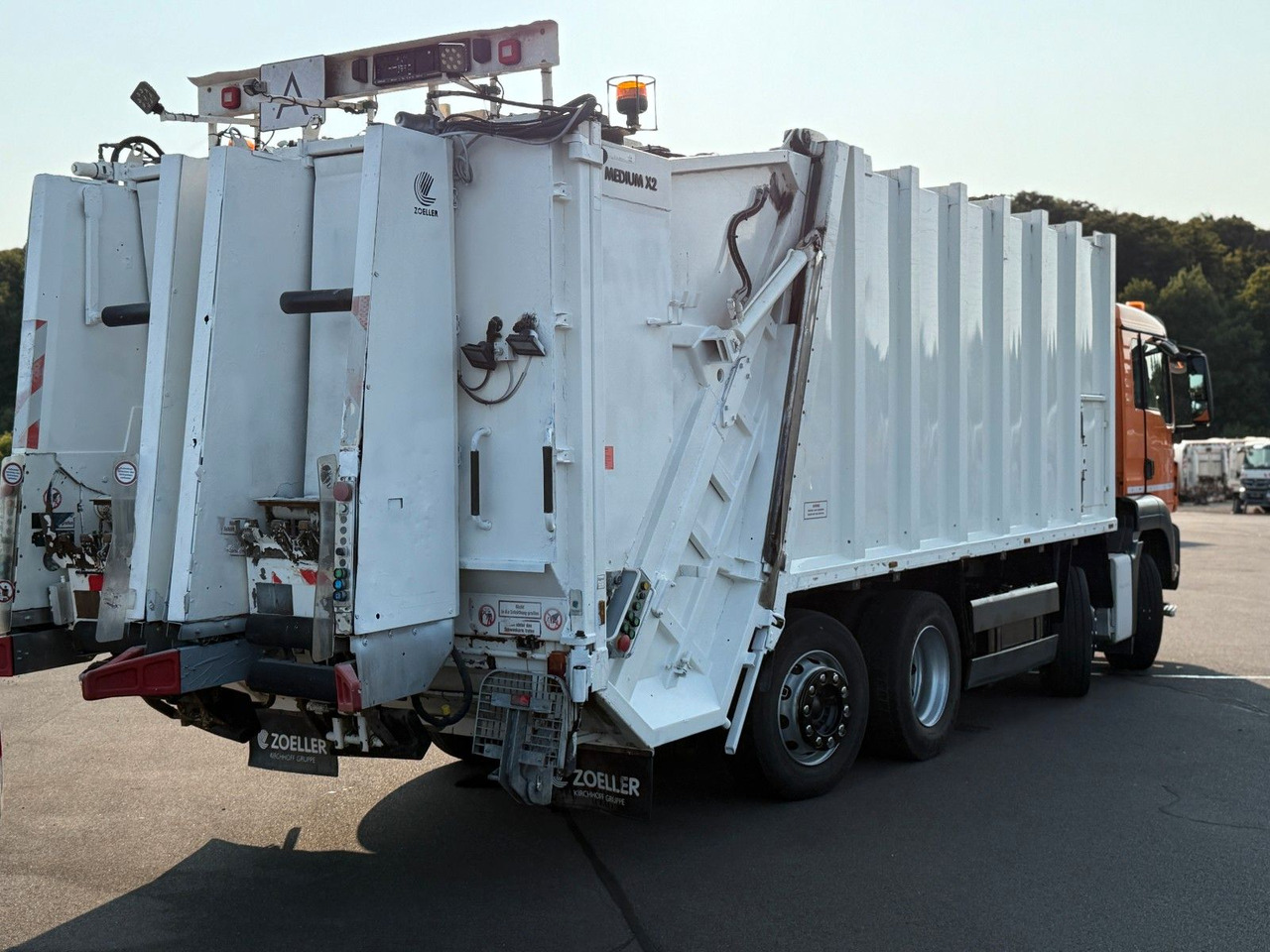 MAN TGS 32.360 8x2 Zoeller Mekam, duo Schütte - Xe tải chở rác: hình 4 MAN TGS 32.360 8x2 Zoeller Mekam, duo Schütte - Xe tải chở rác: hình 4