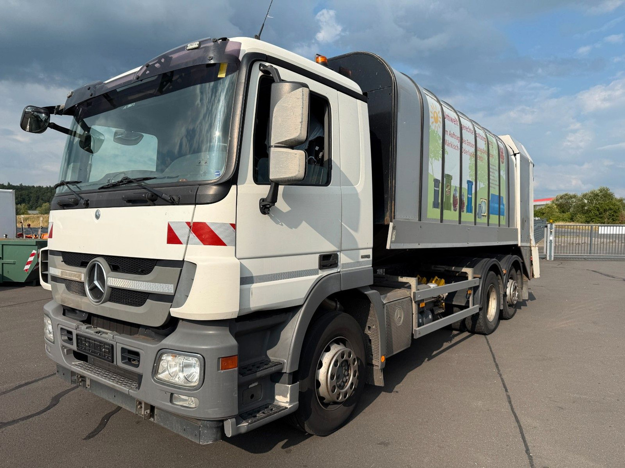 Mercedes-Benz Actros MP3 2532 6x2 Faun Rotorpress 521 - Xe tải chở rác: hình 1 Mercedes-Benz Actros MP3 2532 6x2 Faun Rotorpress 521 - Xe tải chở rác: hình 1