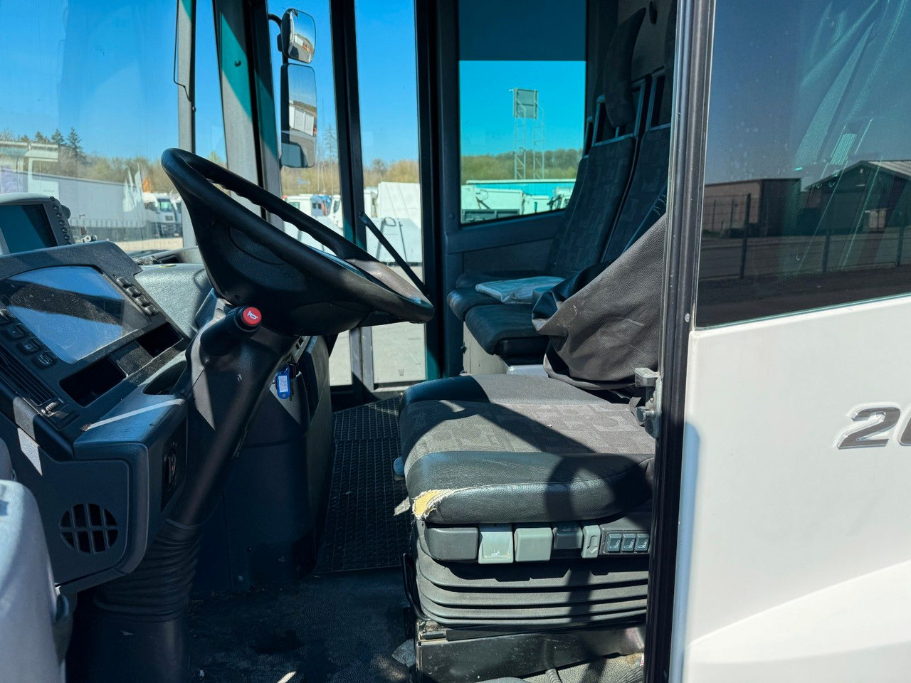 Xe tải chở rác Mercedes-Benz Econic 2633 6x2 Faun Variopress 522 + Zoeller: hình 13