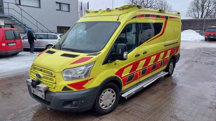 FORD TRANSIT 2,0TDI AMBULANCE KLIMA 1.2018 EURO 6, 3 UNITS - Xe cứu thương: hình 5 FORD TRANSIT 2,0TDI AMBULANCE KLIMA 1.2018 EURO 6, 3 UNITS - Xe cứu thương: hình 5