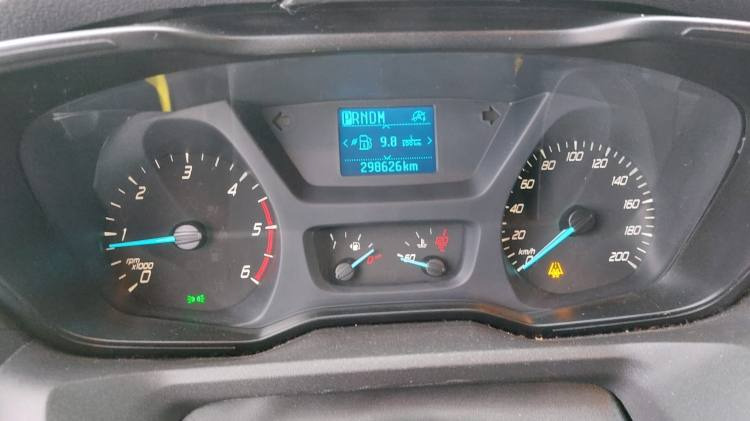 FORD TRANSIT 2,0TDI AMBULANCE KLIMA 12.2018 EURO 6, 3 UNITS - Xe cứu thương: hình 3 FORD TRANSIT 2,0TDI AMBULANCE KLIMA 12.2018 EURO 6, 3 UNITS - Xe cứu thương: hình 3