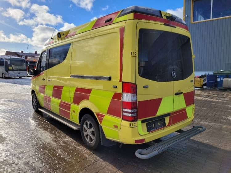 MERCEDES – BENZ SPRINTER 3.0D AMBULANCE (PROFILE) KLIMA 2.2016 EURO 6 - Xe cứu thương: hình 3 MERCEDES – BENZ SPRINTER 3.0D AMBULANCE (PROFILE) KLIMA 2.2016 EURO 6 - Xe cứu thương: hình 3
