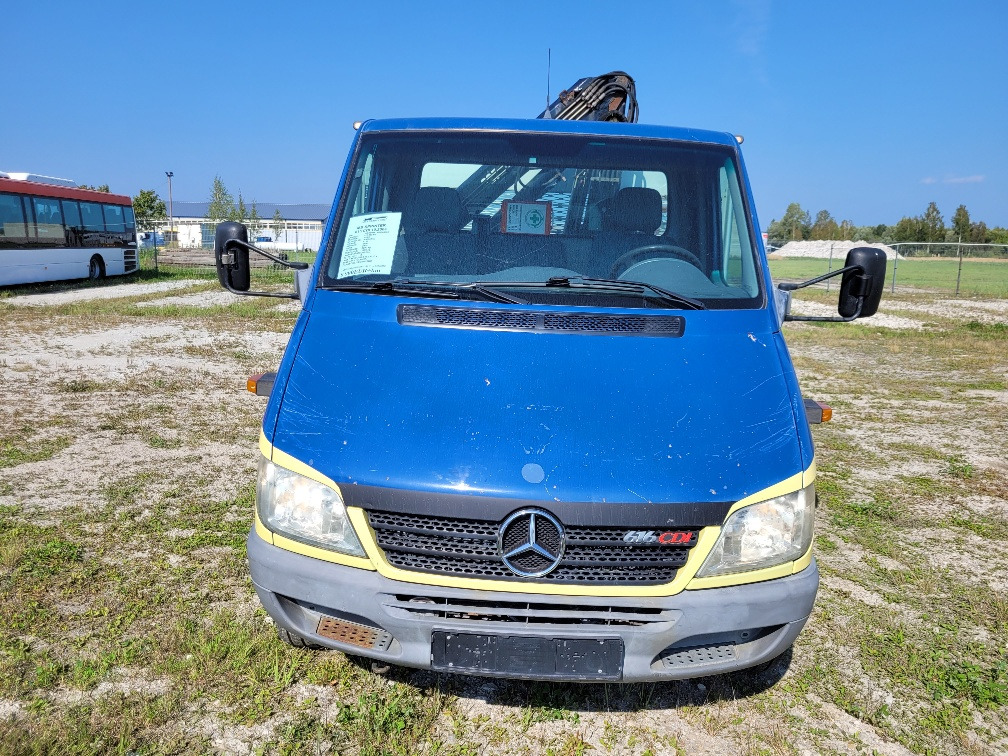 MERCEDES – BENZ SPRINTER 616CDI HIAB 027-2 Crane 10.2004 - Xe tải nhỏ phẳng: hình 3 MERCEDES – BENZ SPRINTER 616CDI HIAB 027-2 Crane 10.2004 - Xe tải nhỏ phẳng: hình 3