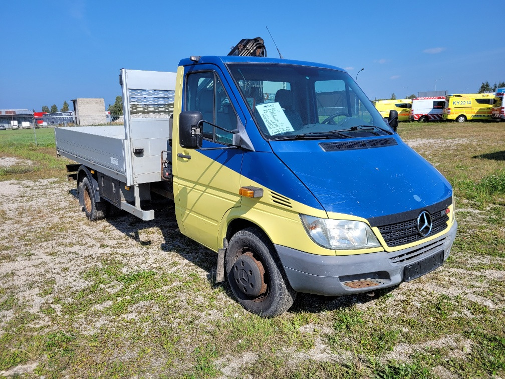 MERCEDES – BENZ SPRINTER 616CDI HIAB 027-2 Crane 10.2004 - Xe tải nhỏ phẳng: hình 1 MERCEDES – BENZ SPRINTER 616CDI HIAB 027-2 Crane 10.2004 - Xe tải nhỏ phẳng: hình 1
