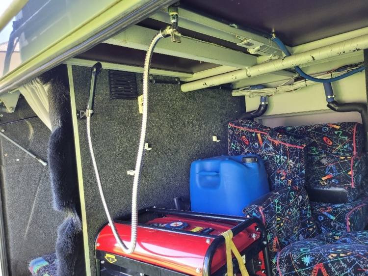 VOLVO B12M BERKHOF AXIAL70 MOTORHOME KLIMA 3.2003 - Xe đò: hình 3 VOLVO B12M BERKHOF AXIAL70 MOTORHOME KLIMA 3.2003 - Xe đò: hình 3