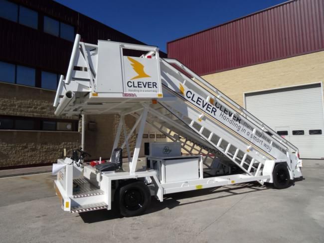 EINSA Passenger Stairs EDU Wide - Cầu thang hành khách: hình 2 EINSA Passenger Stairs EDU Wide - Cầu thang hành khách: hình 2