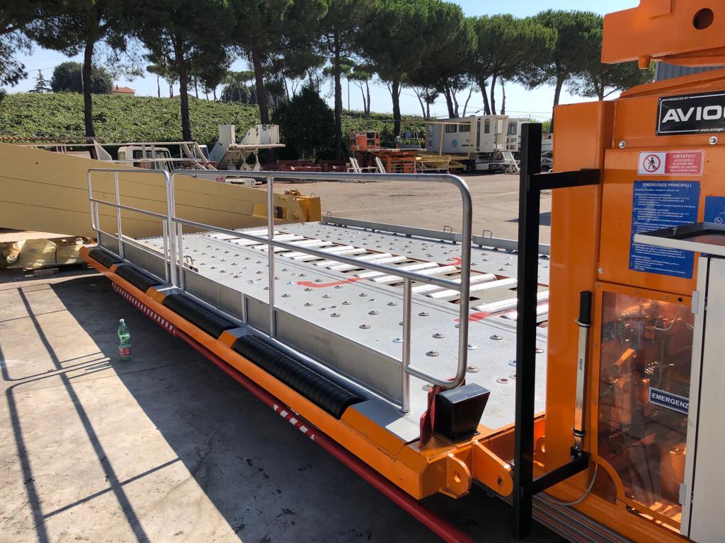 Main Deck Loader Aviogei 20 tons 2PU2000 - Loader nâng hạ container/ Pallet: hình 4 Main Deck Loader Aviogei 20 tons 2PU2000 - Loader nâng hạ container/ Pallet: hình 4