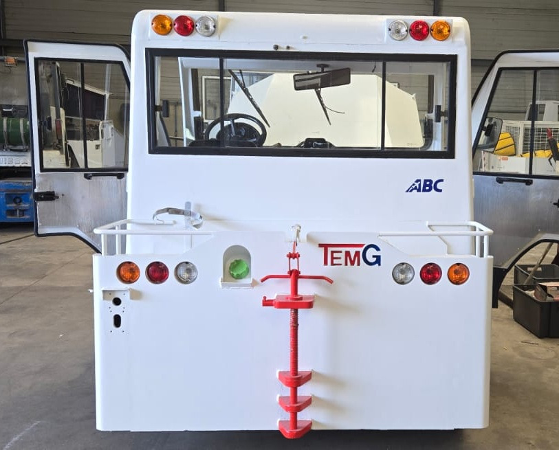 TEMG TRACTOR/DIESEL TG5006 - Xe đầu kéo hành lý: hình 3 TEMG TRACTOR/DIESEL TG5006 - Xe đầu kéo hành lý: hình 3
