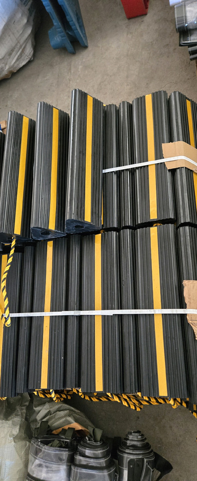 AirBusiness GSE aircraft shocks - Thiết bị phục vụ mặt đất: hình 4 AirBusiness GSE aircraft shocks - Thiết bị phục vụ mặt đất: hình 4