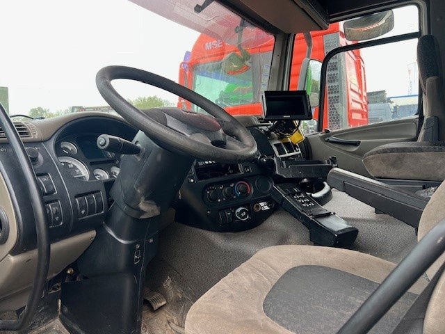 DAF CF 75.250 FAN75.250 CF 6X2 - Xe tải chở rác: hình 5 DAF CF 75.250 FAN75.250 CF 6X2 - Xe tải chở rác: hình 5