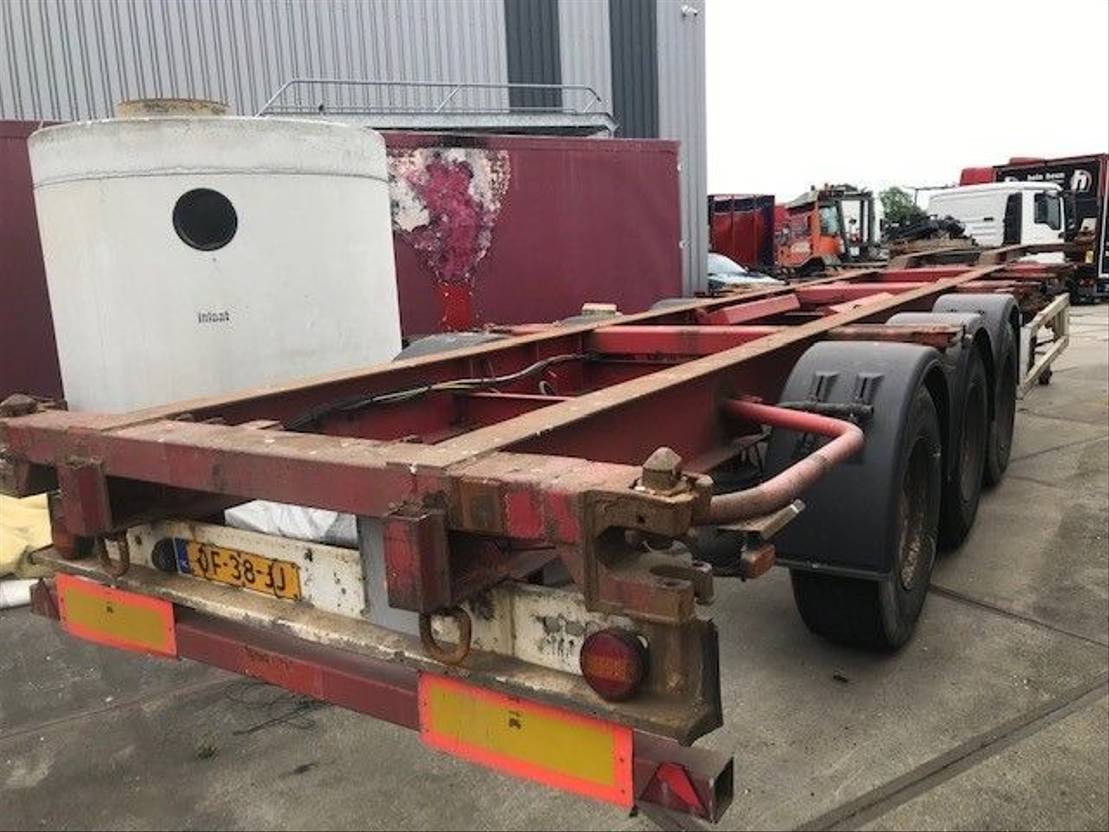 Krone SDC 27 NN - Xe chở container/ Sơ mi rơ moóc hoán đổi thân: hình 2 Krone SDC 27 NN - Xe chở container/ Sơ mi rơ moóc hoán đổi thân: hình 2