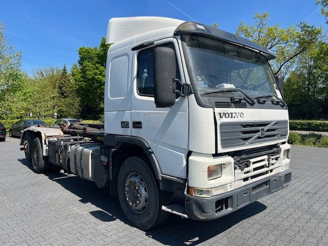 Volvo FM 12.420 FM12.420 6x2 - Xe tải khung gầm: hình 2 Volvo FM 12.420 FM12.420 6x2 - Xe tải khung gầm: hình 2