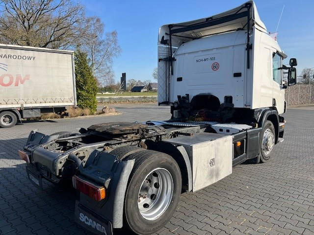 Scania P380 - Xe đầu kéo: hình 3 Scania P380 - Xe đầu kéo: hình 3