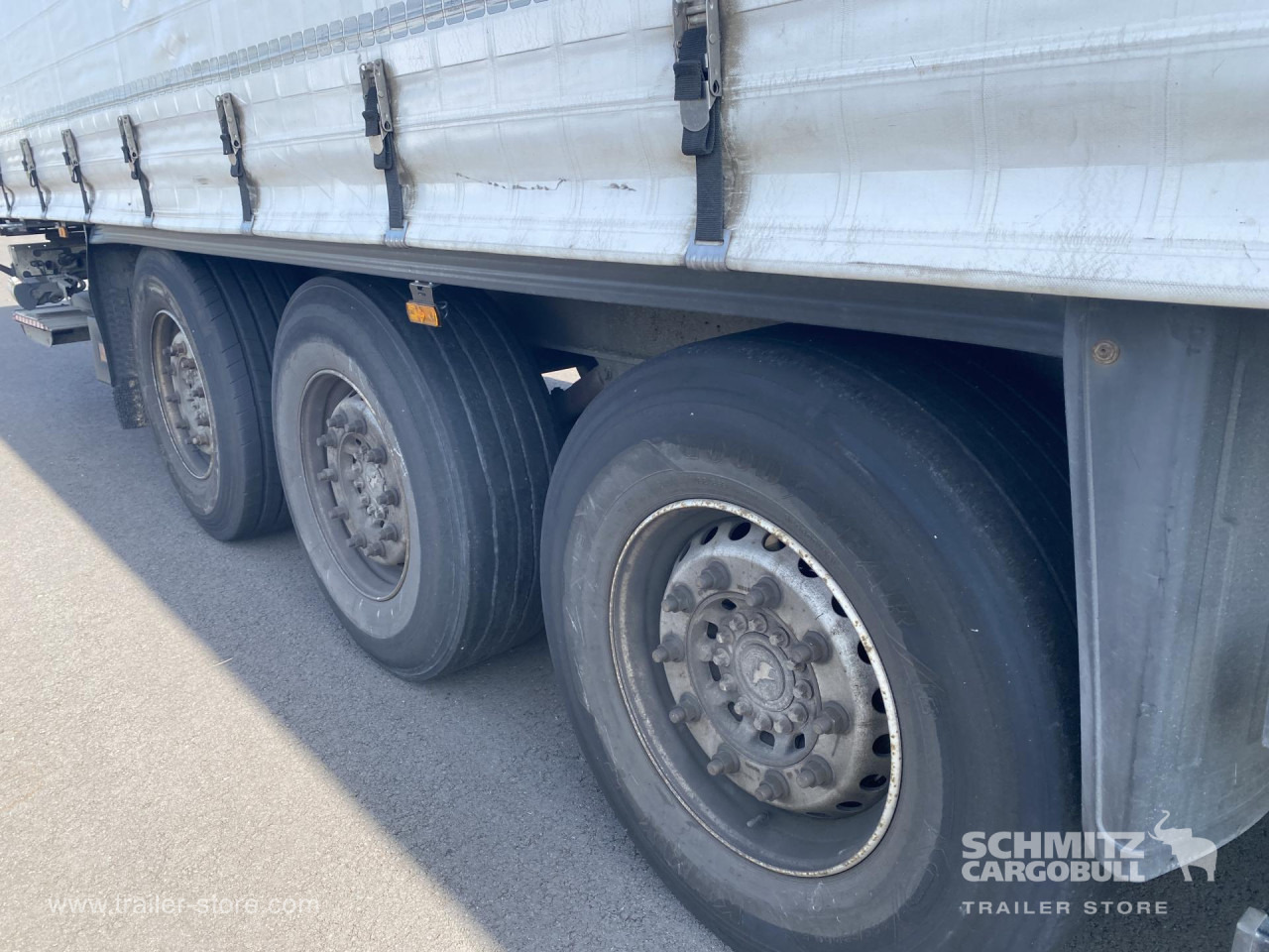 SCHMITZ Curtainsider Mega Taillift - Sơ mi rơ moóc mui bạt: hình 3 SCHMITZ Curtainsider Mega Taillift - Sơ mi rơ moóc mui bạt: hình 3
