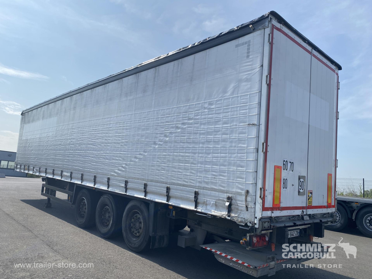 SCHMITZ Curtainsider Mega Taillift - Sơ mi rơ moóc mui bạt: hình 5 SCHMITZ Curtainsider Mega Taillift - Sơ mi rơ moóc mui bạt: hình 5