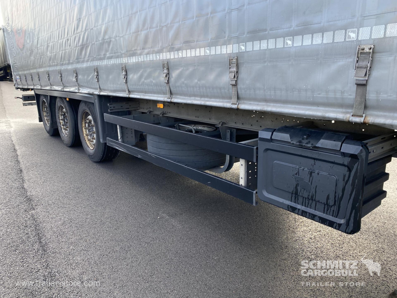 SCHMITZ Curtainsider Standard - Sơ mi rơ moóc mui bạt: hình 2 SCHMITZ Curtainsider Standard - Sơ mi rơ moóc mui bạt: hình 2