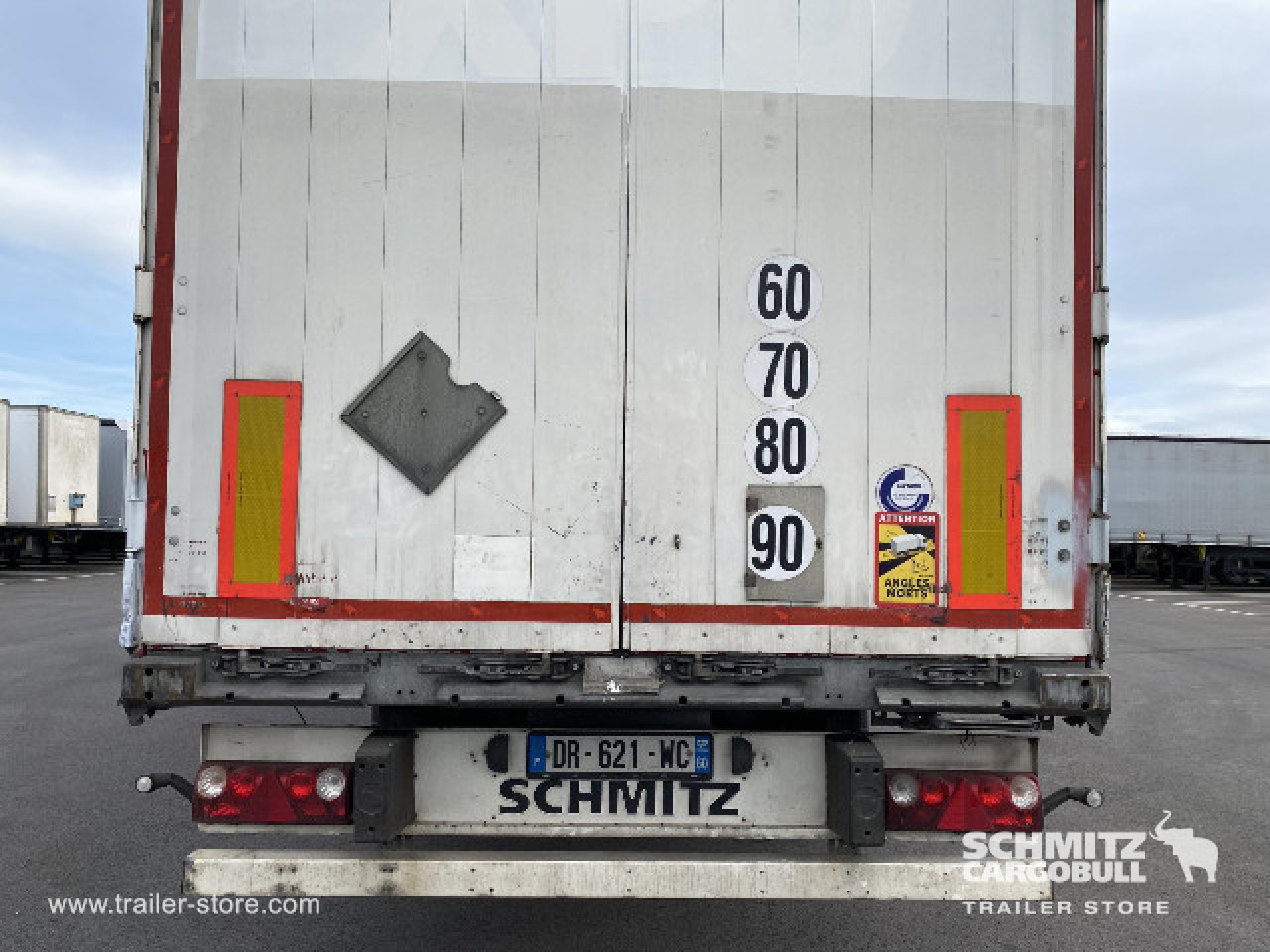 SCHMITZ Curtainsider Standard - Sơ mi rơ moóc mui bạt: hình 3 SCHMITZ Curtainsider Standard - Sơ mi rơ moóc mui bạt: hình 3