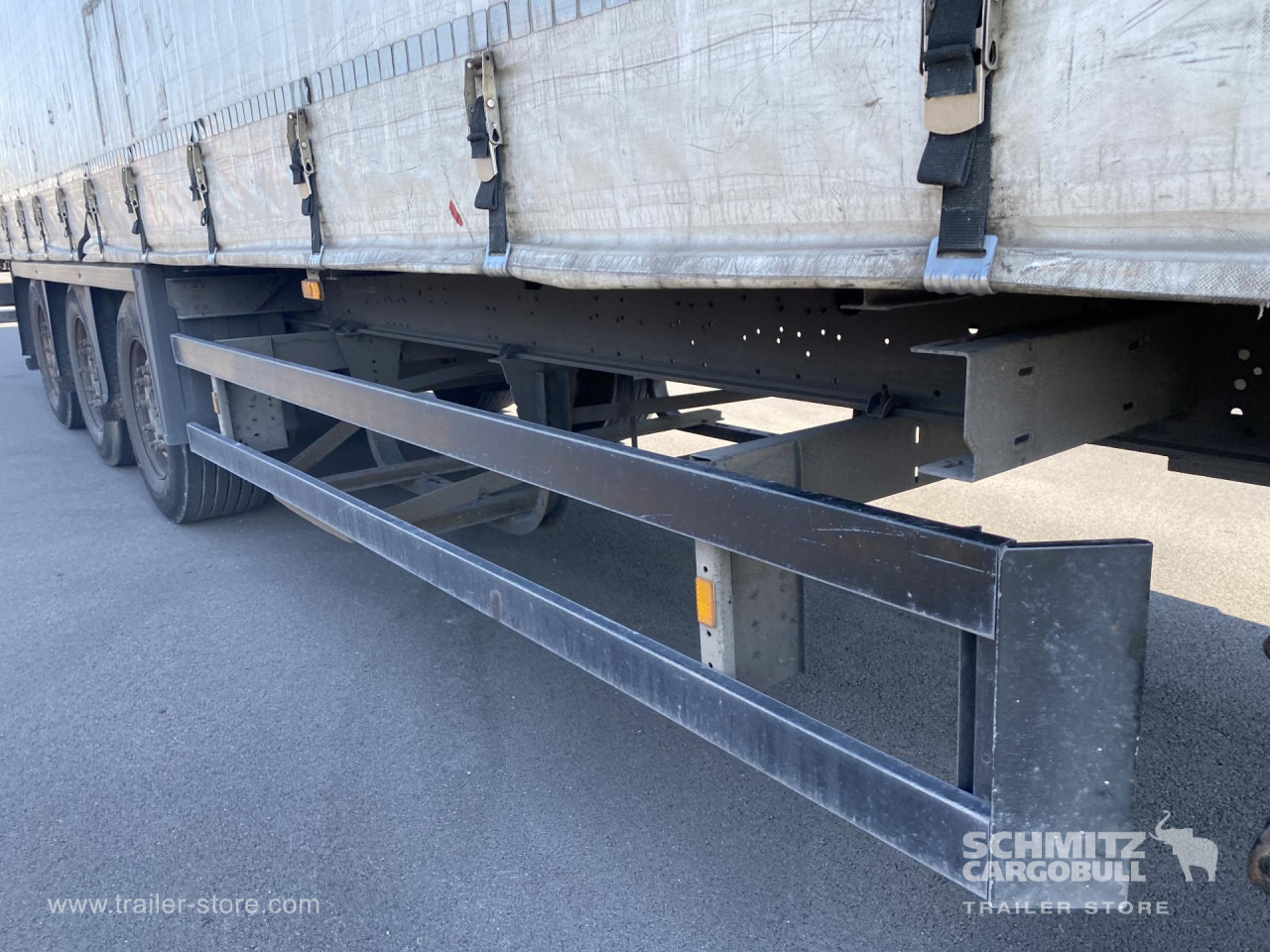 SCHMITZ Curtainsider Standard - Sơ mi rơ moóc mui bạt: hình 4 SCHMITZ Curtainsider Standard - Sơ mi rơ moóc mui bạt: hình 4