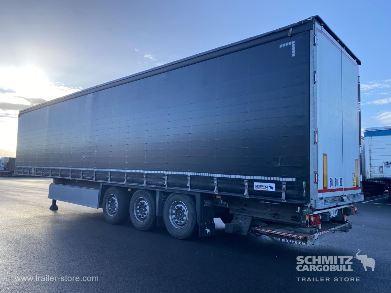SCHMITZ Curtainsider Standard Taillift - Sơ mi rơ moóc mui bạt: hình 5 SCHMITZ Curtainsider Standard Taillift - Sơ mi rơ moóc mui bạt: hình 5