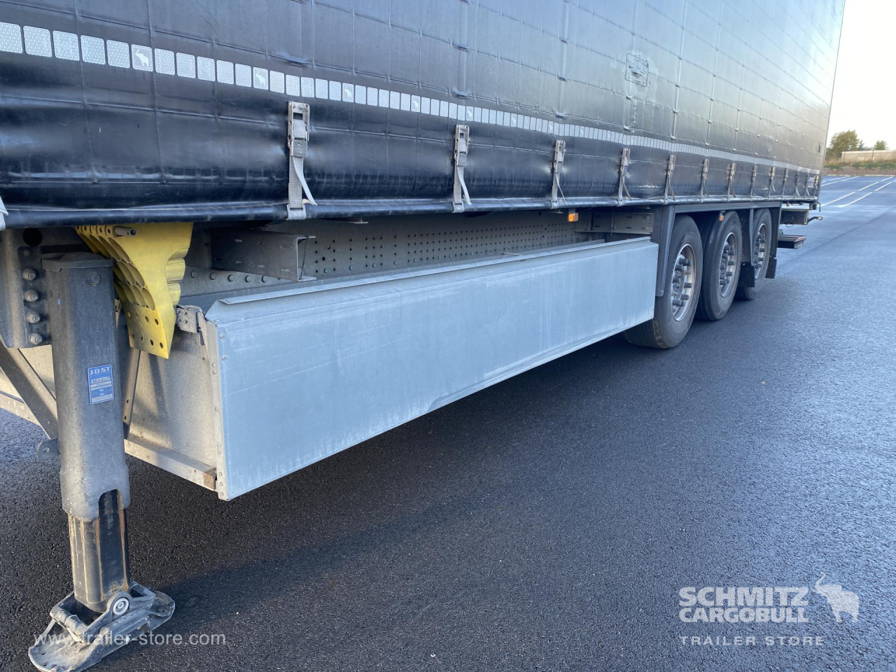 SCHMITZ Curtainsider Standard Taillift - Sơ mi rơ moóc mui bạt: hình 3 SCHMITZ Curtainsider Standard Taillift - Sơ mi rơ moóc mui bạt: hình 3