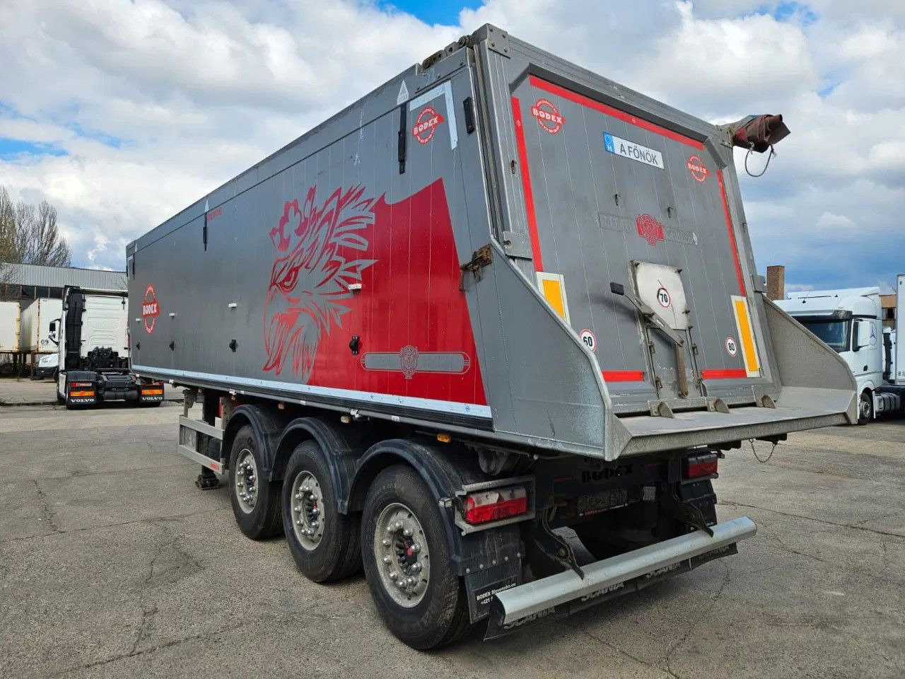 Bodex KIS3B 40m3 - Sơ mi rơ moóc ben: hình 5 Bodex KIS3B 40m3 - Sơ mi rơ moóc ben: hình 5