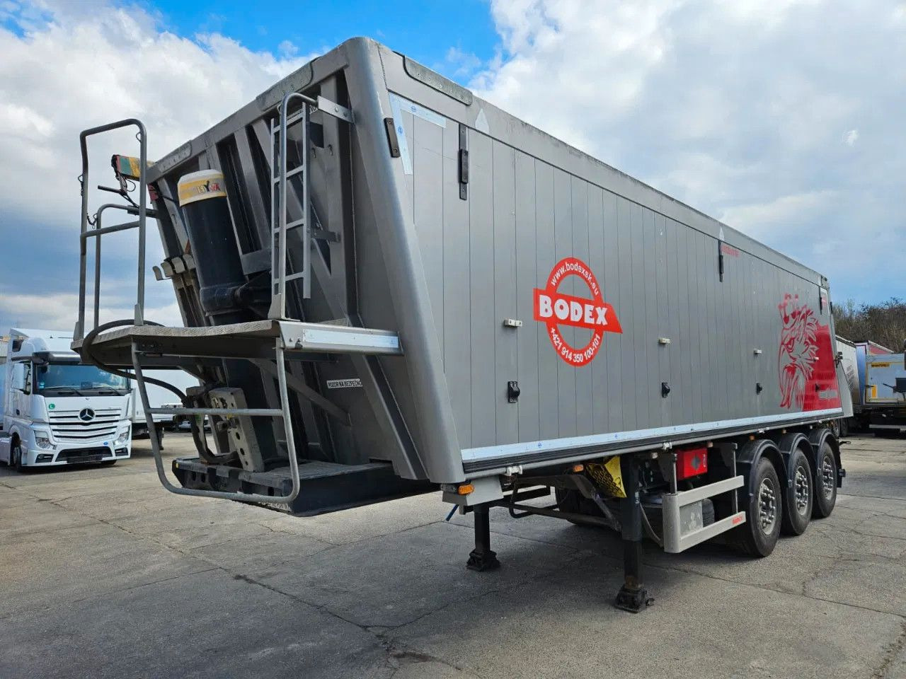 Bodex KIS3B - Sơ mi rơ moóc ben: hình 1 Bodex KIS3B - Sơ mi rơ moóc ben: hình 1