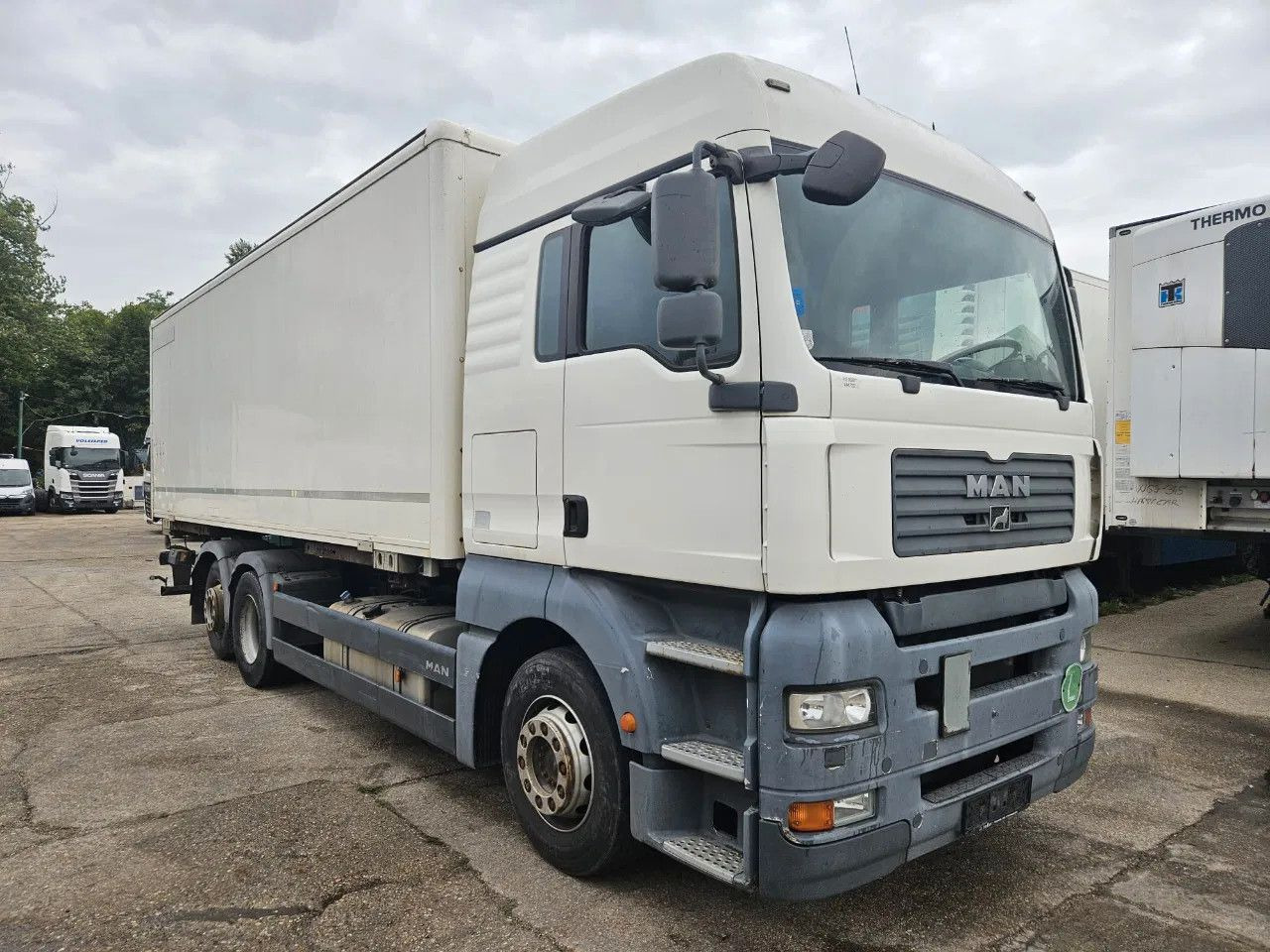 MAN TGA 26.400 BDF Tail Lift Euro5, New Smart2 Tacho - Xe chở container/ Xe tải hoán đổi thân: hình 2 MAN TGA 26.400 BDF Tail Lift Euro5, New Smart2 Tacho - Xe chở container/ Xe tải hoán đổi thân: hình 2