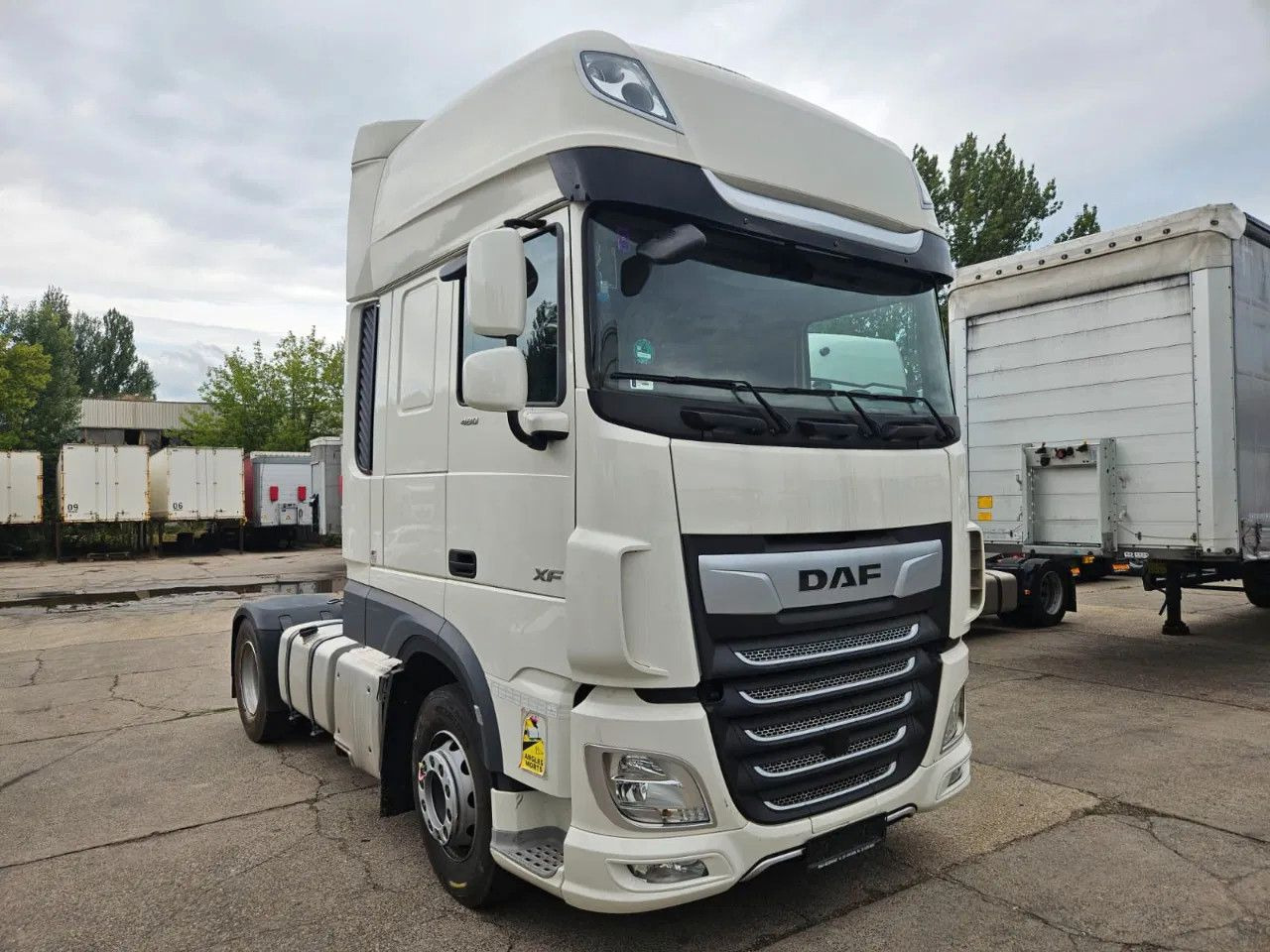 DAF XF 480 SSC Standard StandKlima - Xe đầu kéo: hình 2 DAF XF 480 SSC Standard StandKlima - Xe đầu kéo: hình 2