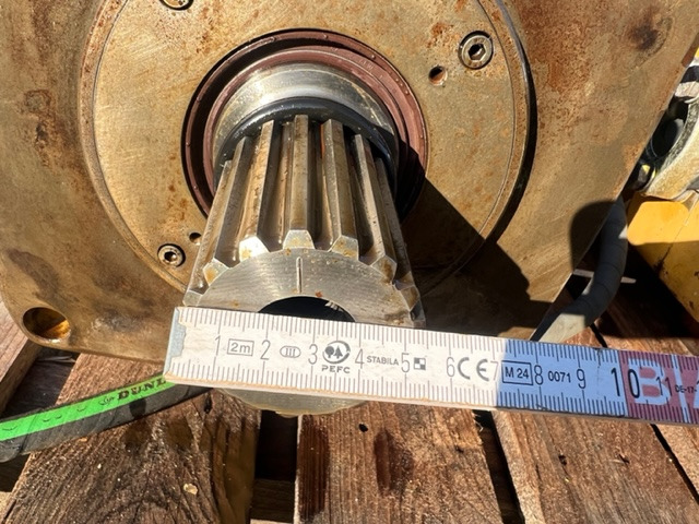 CATERPILLAR - Bơm thủy lực cho Máy xúc bánh xích: hình 4 CATERPILLAR - Bơm thủy lực cho Máy xúc bánh xích: hình 4