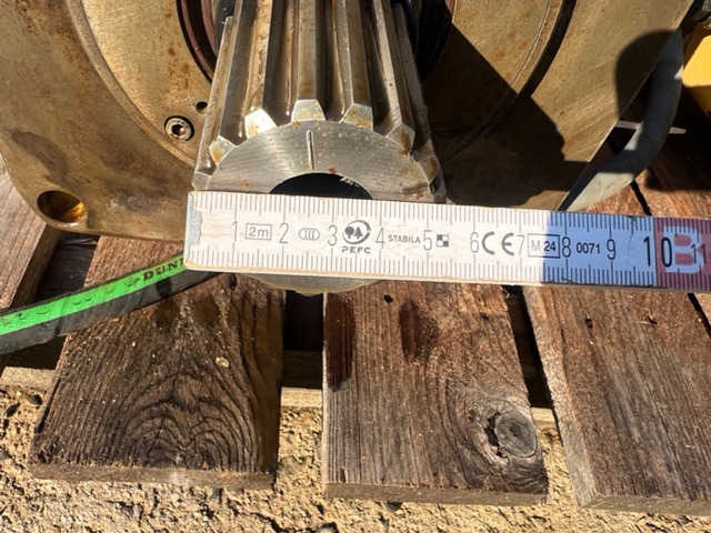 CATERPILLAR - Bơm thủy lực cho Máy xúc bánh xích: hình 3 CATERPILLAR - Bơm thủy lực cho Máy xúc bánh xích: hình 3