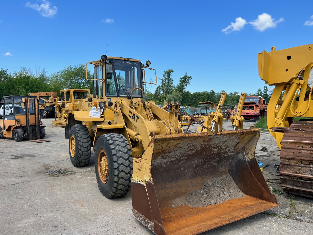CATERPILLAR 926E - Máy móc xây dựng: hình 3 CATERPILLAR 926E - Máy móc xây dựng: hình 3
