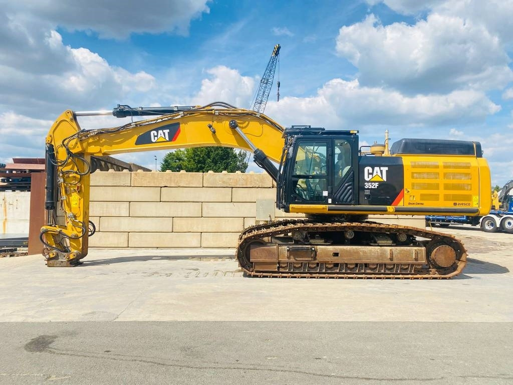 CAT 352f xe - Máy xúc bánh xích: hình 1 CAT 352f xe - Máy xúc bánh xích: hình 1