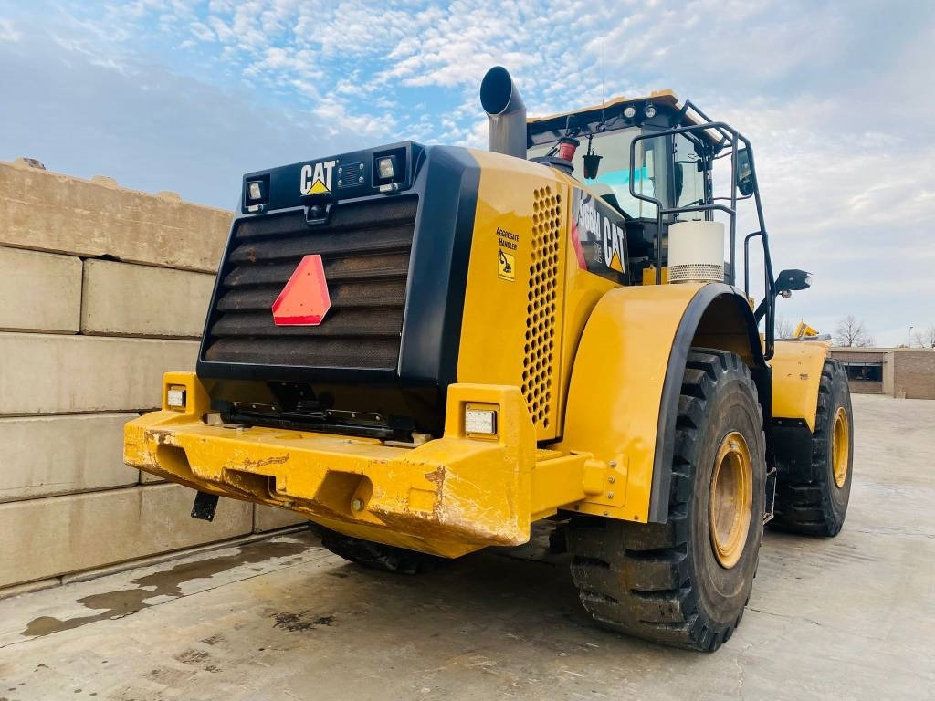 CAT 966 M - Máy xúc lật bánh lốp: hình 5 CAT 966 M - Máy xúc lật bánh lốp: hình 5