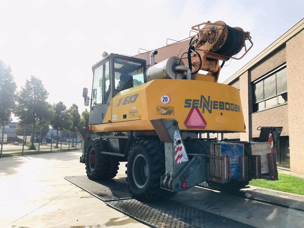 Sennebogen S 613 M - Cẩu bánh lốp: hình 3 Sennebogen S 613 M - Cẩu bánh lốp: hình 3