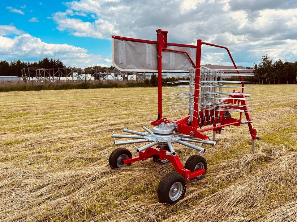 Kreiselschwader Schwader Agro Factory 4,2m KN-420 neu Krone - Dàn trải/ Cào: hình 2 Kreiselschwader Schwader Agro Factory 4,2m KN-420 neu Krone - Dàn trải/ Cào: hình 2