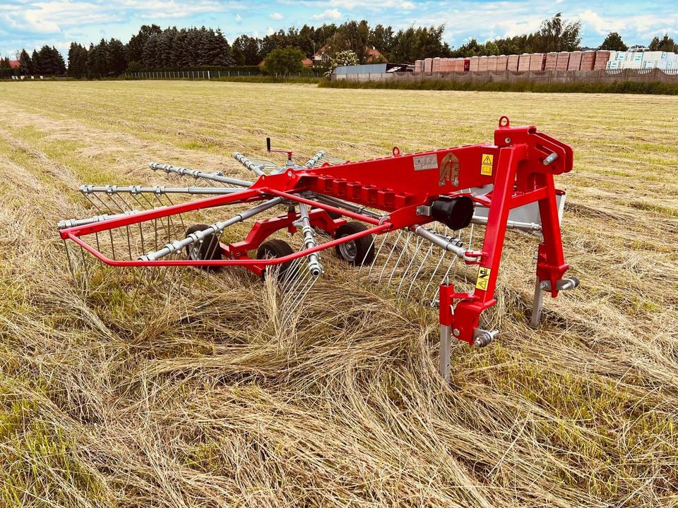 Kreiselschwader Schwader Agro Factory 4,2m KN-420 neu Krone - Dàn trải/ Cào: hình 5 Kreiselschwader Schwader Agro Factory 4,2m KN-420 neu Krone - Dàn trải/ Cào: hình 5