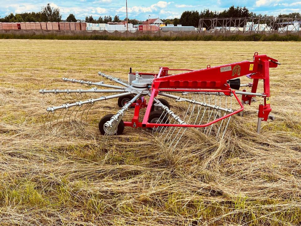 Kreiselschwader Schwader Agro Factory 4,2m KN-420 neu Krone - Dàn trải/ Cào: hình 4 Kreiselschwader Schwader Agro Factory 4,2m KN-420 neu Krone - Dàn trải/ Cào: hình 4