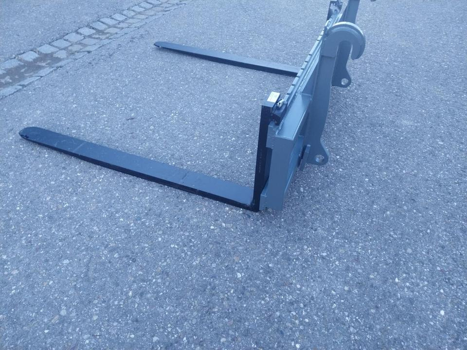 Palettengabel Volvo L 50 - 90 Radlader Lader Liebherr Cat - Chĩa: hình 1 Palettengabel Volvo L 50 - 90 Radlader Lader Liebherr Cat - Chĩa: hình 1