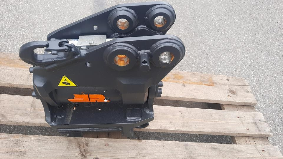 Rädlinger Tilt 390 HS 01 MS 01 1- 2,8t Powertilt Kubota KX 019 - Tiltrotator cho Máy xúc mini: hình 1 Rädlinger Tilt 390 HS 01 MS 01 1- 2,8t Powertilt Kubota KX 019 - Tiltrotator cho Máy xúc mini: hình 1