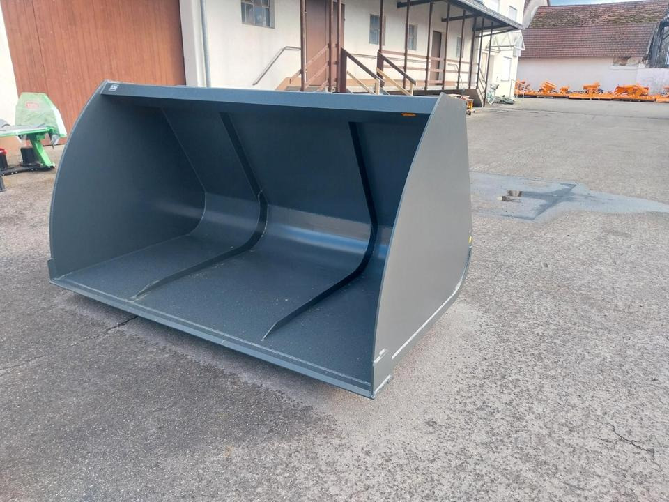 Schaufel XXL Volumen Schlepper Radlader Teleskoplader Fendt Cat - Gầu xúc lật: hình 1 Schaufel XXL Volumen Schlepper Radlader Teleskoplader Fendt Cat - Gầu xúc lật: hình 1