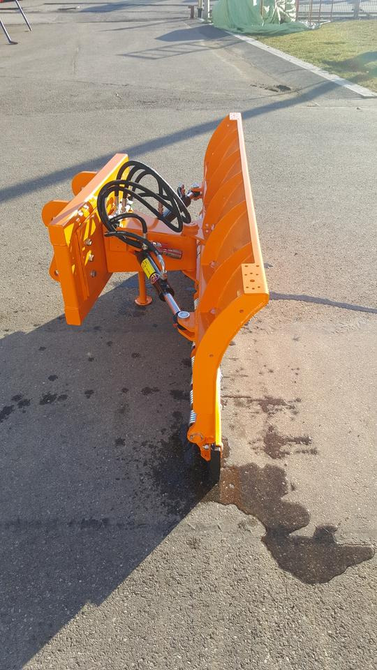 Schneeschild 1,8m Kubota Kommunal Schlepper Radlader Hoflader - Cày tuyết: hình 4 Schneeschild 1,8m Kubota Kommunal Schlepper Radlader Hoflader - Cày tuyết: hình 4